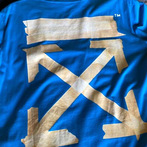 Blue off white tee - Picture 1 of 2